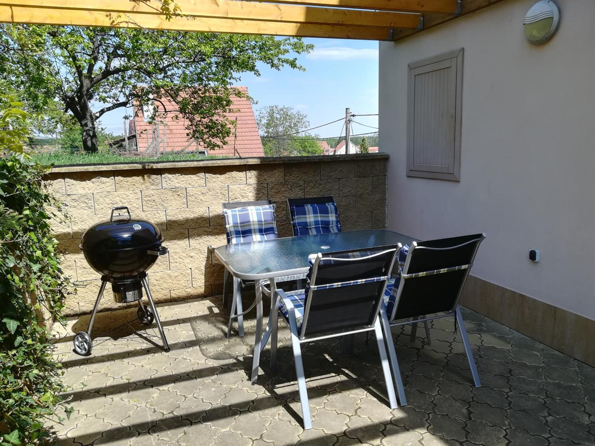 Ubytovani U Krizu Bulhary Extérieur photo