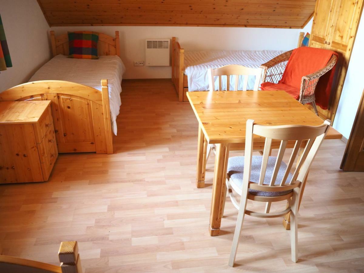 Ubytovani U Krizu Bulhary Extérieur photo